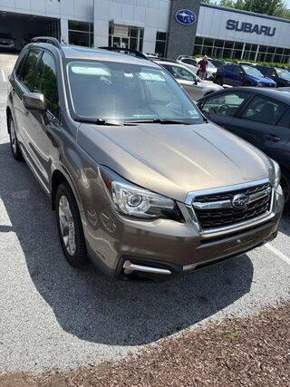 2017 Subaru Forester 2.5i Touring — photo 1 of 6