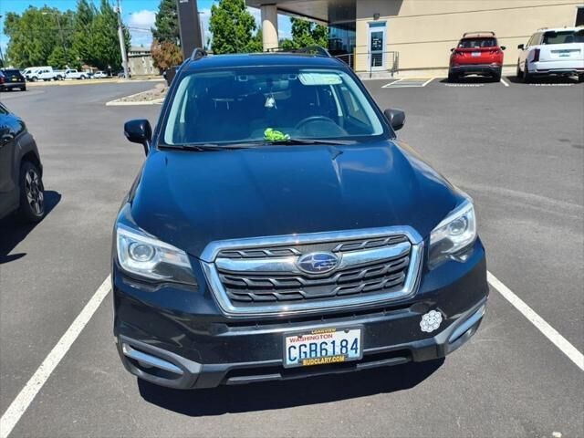 2018 Subaru Forester 2.5i Touring — photo 1 of 53