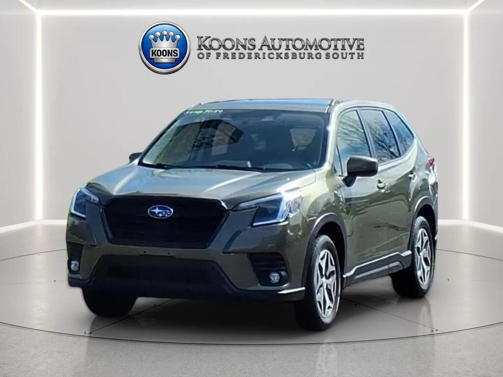 2024 Subaru Forester Premium — photo 1 of 13