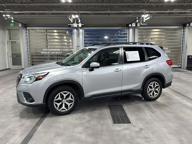 2024 Subaru Forester Premium