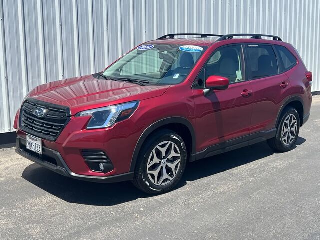 2024 Subaru Forester Premium