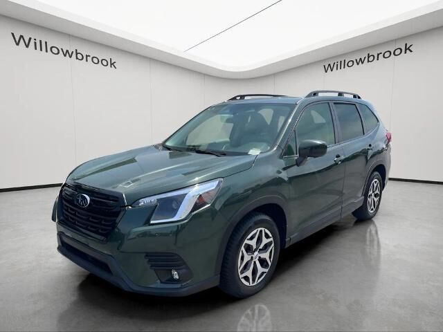2024 Subaru Forester Premium — photo 1 of 13