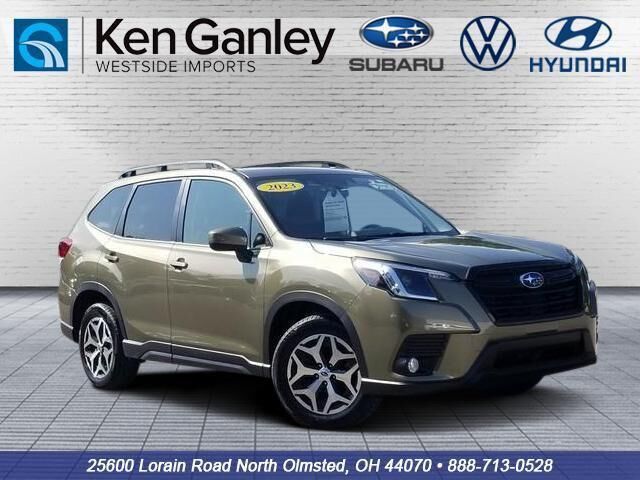 2023 Subaru Forester Premium