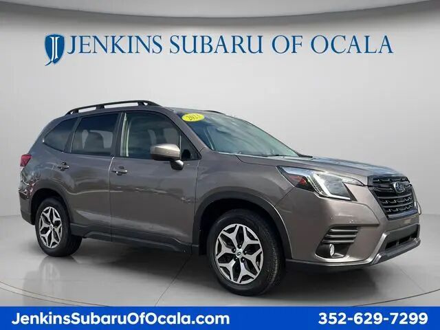 2023 Subaru Forester Premium