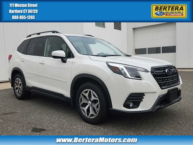 2024 Subaru Forester Premium
