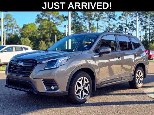 2024 Subaru Forester Premium