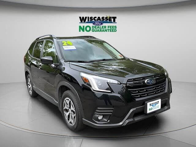 2024 Subaru Forester Premium — photo 1 of 1