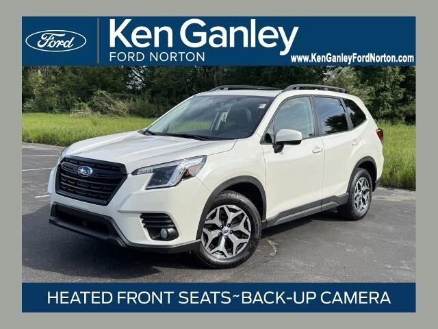 2022 Subaru Forester Premium
