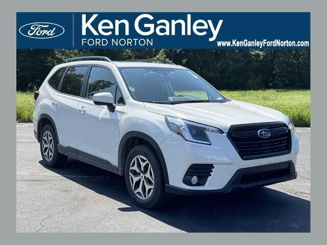 2022 Subaru Forester Premium