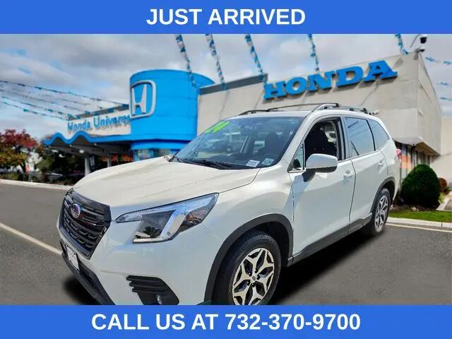 2024 Subaru Forester Premium