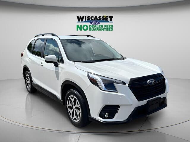 2024 Subaru Forester Premium — photo 1 of 1