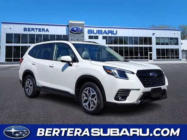 2024 Subaru Forester Premium