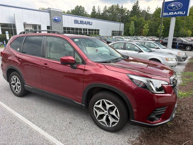 2023 Subaru Forester Premium