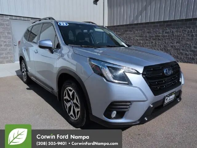 2023 Subaru Forester Premium