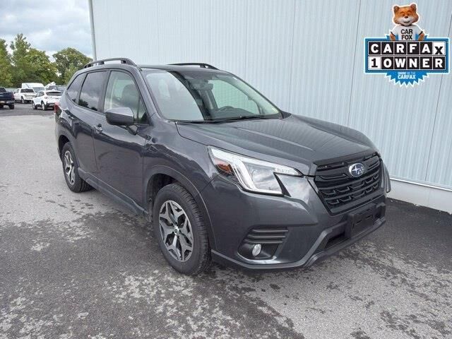 2023 Subaru Forester Premium