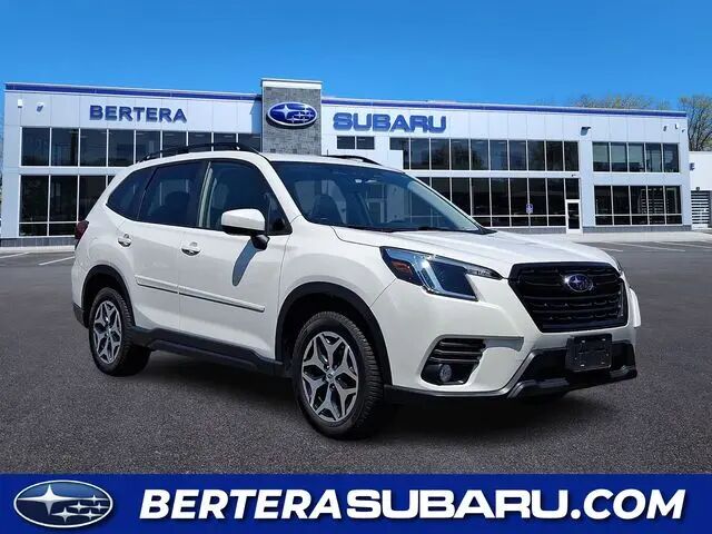 2022 Subaru Forester Premium