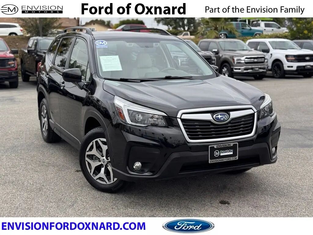 2021 Subaru Forester Premium — photo 1 of 13