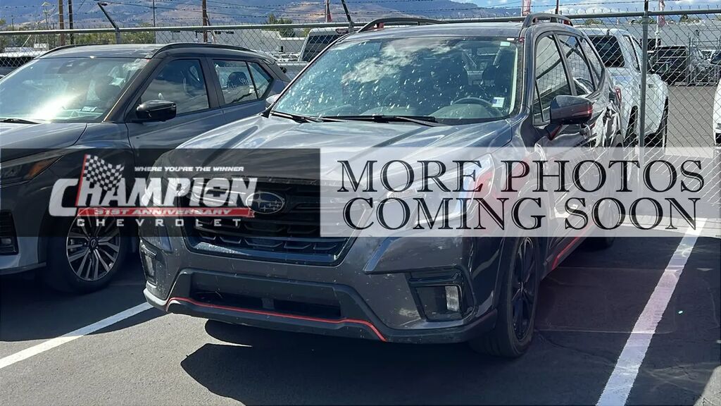 2024 Subaru Forester Sport — photo 1 of 3