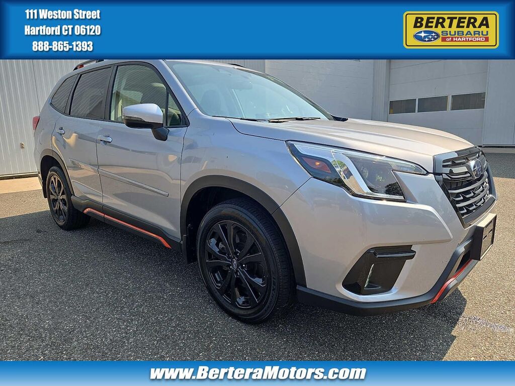 2024 Subaru Forester Sport — photo 1 of 26