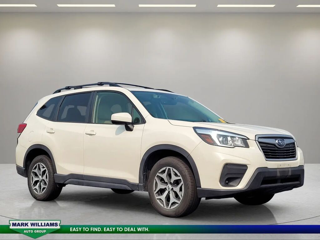 2019 Subaru Forester Premium — photo 1 of 11