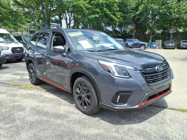 2024 Subaru Forester Sport — photo 1 of 39
