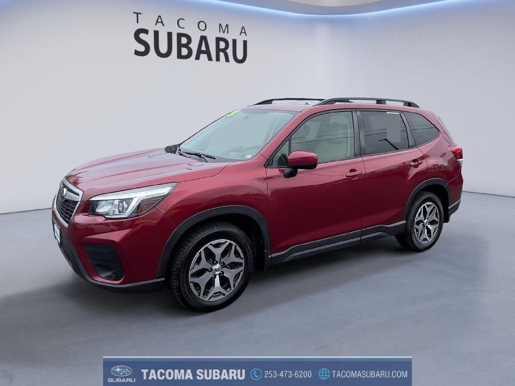 2020 Subaru Forester Premium — photo 1 of 13