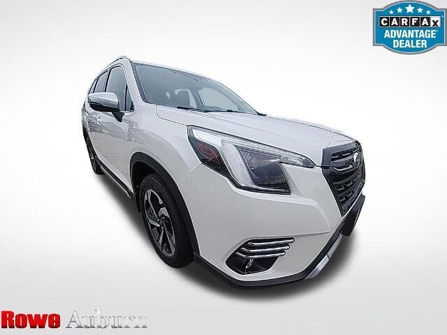 2024 Subaru Forester Touring — photo 1 of 39
