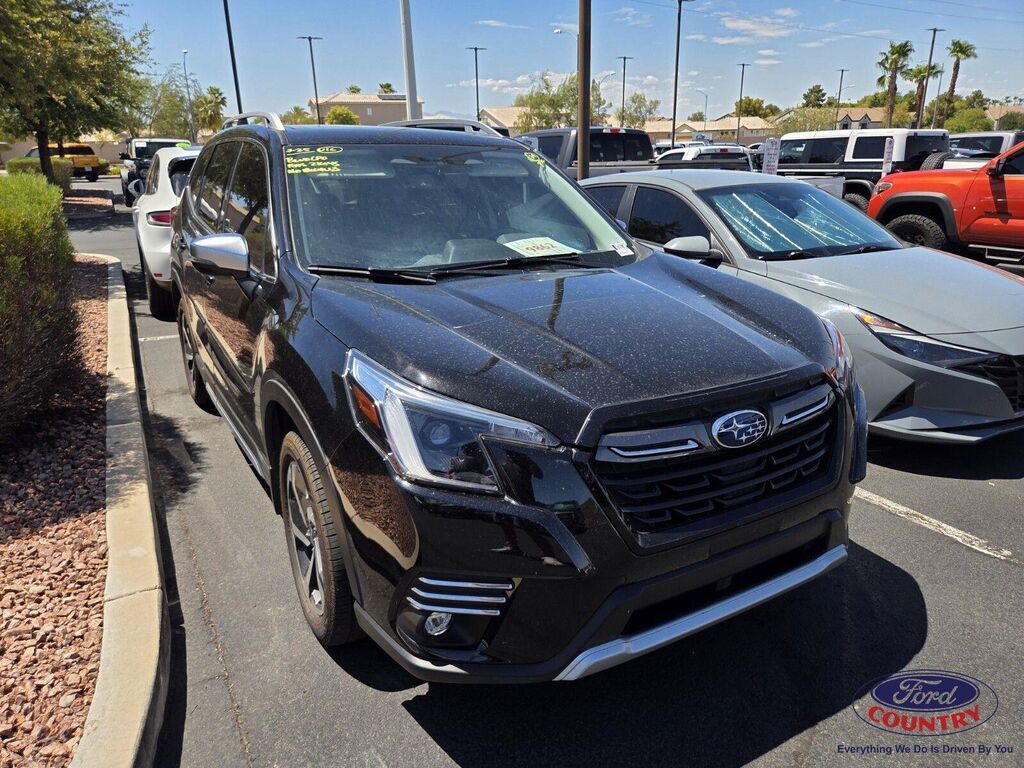 2024 Subaru Forester Touring — photo 1 of 3