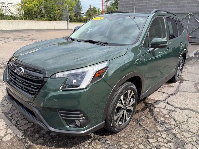 2023 Subaru Forester Limited — photo 1 of 13