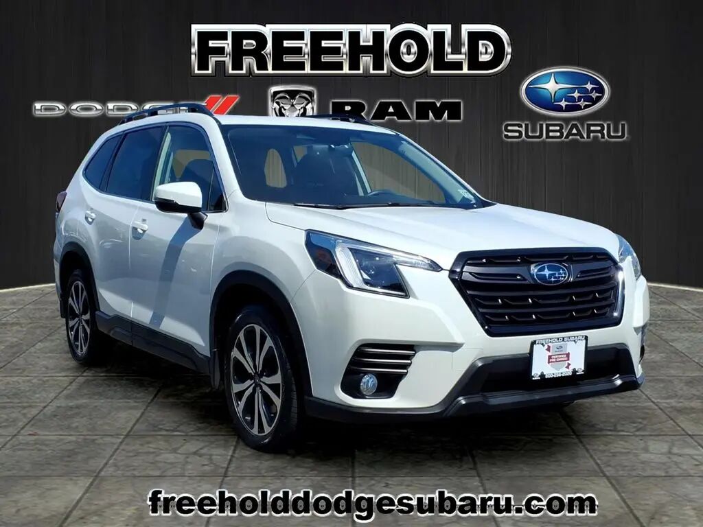 2022 Subaru Forester Limited — photo 1 of 13