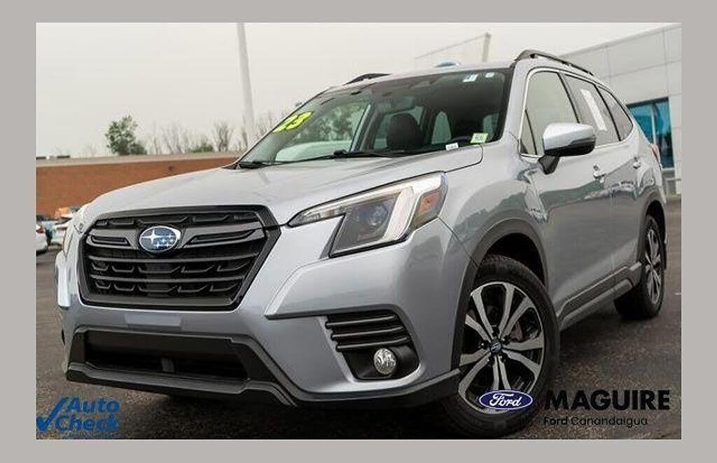 2023 Subaru Forester Limited — photo 1 of 1