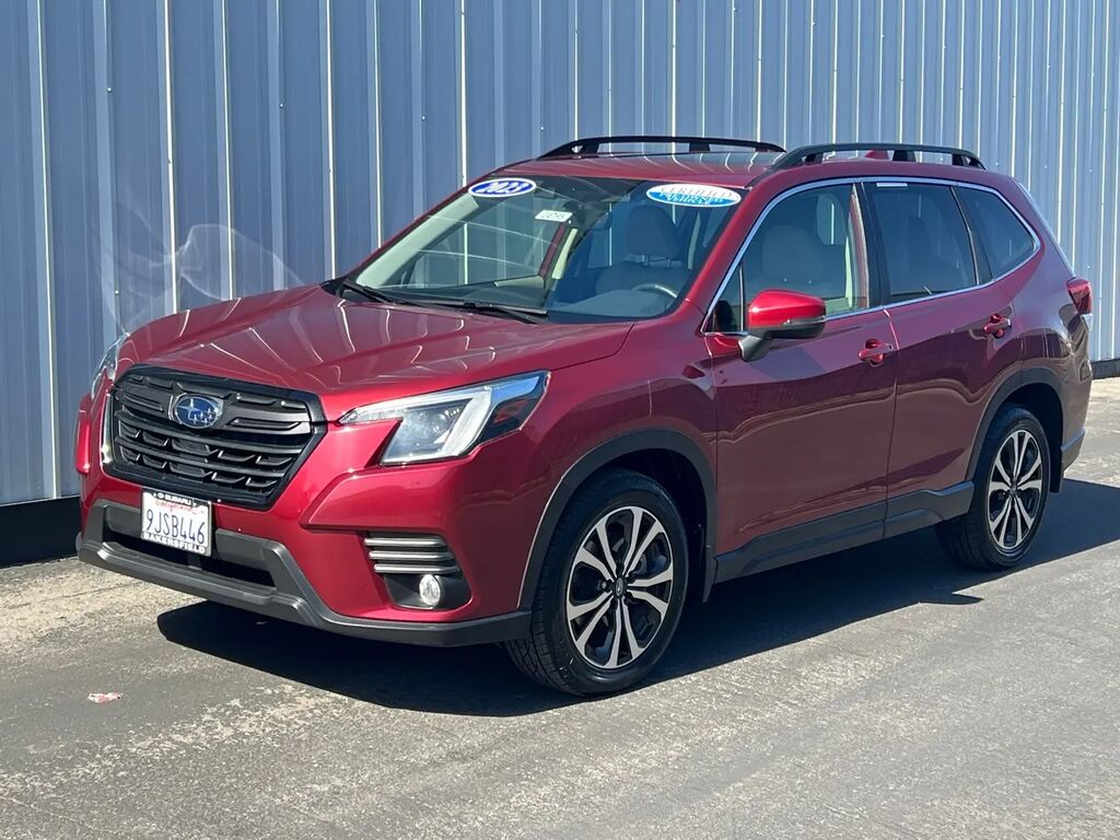 2023 Subaru Forester Limited — photo 1 of 13