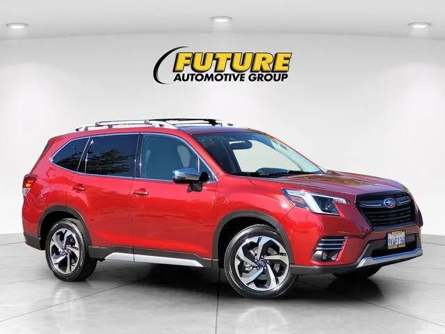 2022 Subaru Forester Touring — photo 1 of 13