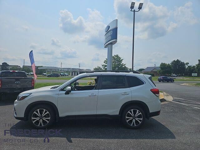 2020 Subaru Forester Limited — photo 1 of 3