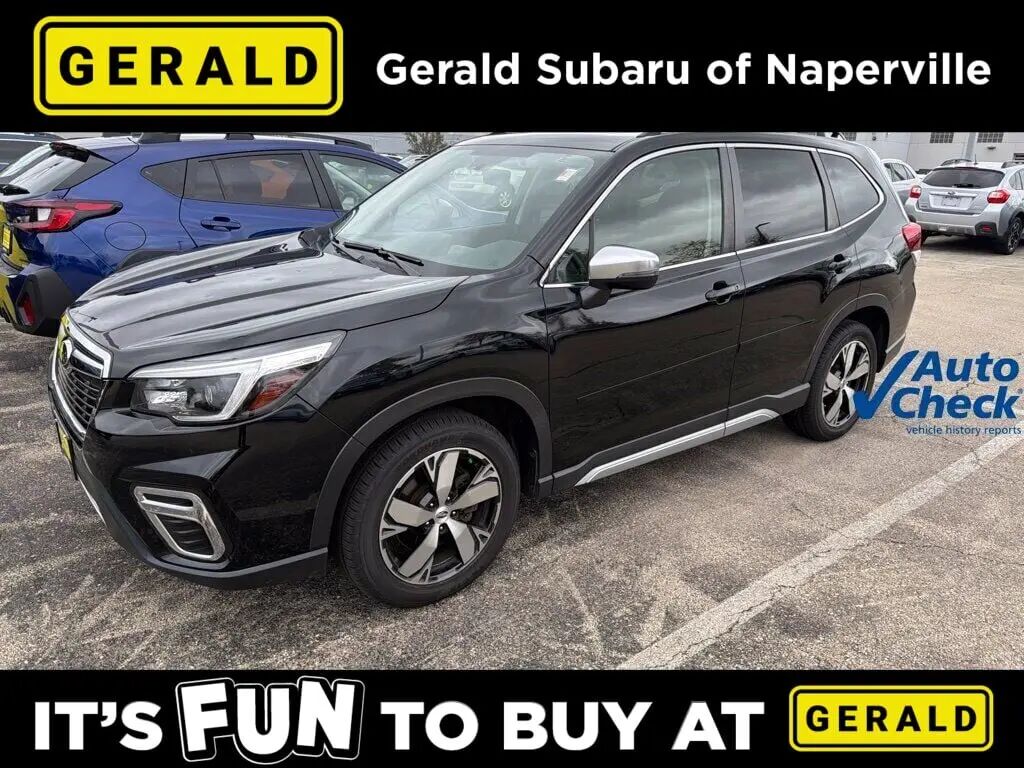 2021 Subaru Forester Touring — photo 1 of 8