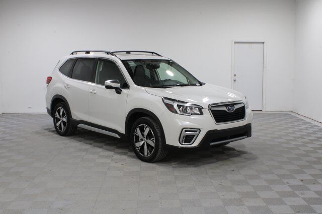 2020 Subaru Forester Touring — photo 1 of 13