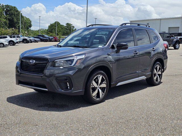 2021 Subaru Forester Touring — photo 1 of 13