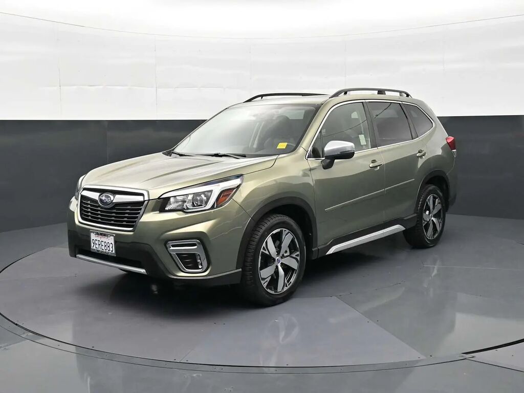 2020 Subaru Forester Touring — photo 1 of 13