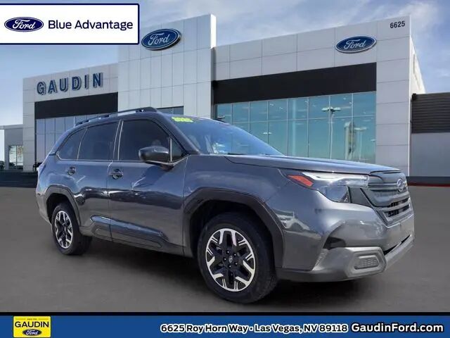 2025 Subaru Forester Base
