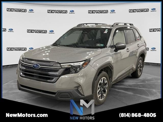 2025 Subaru Forester Premium — photo 1 of 13