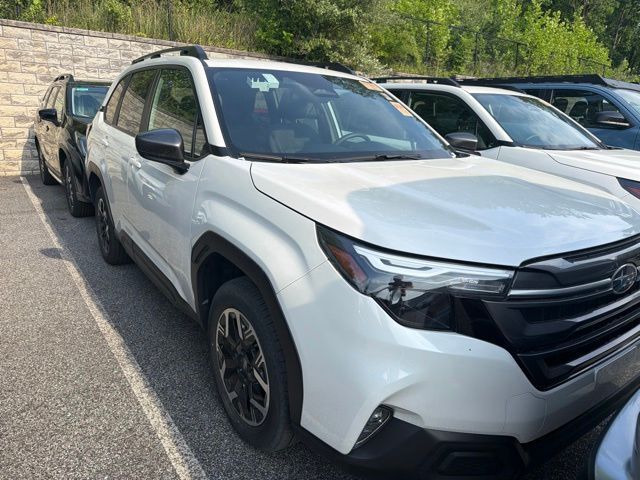 2025 Subaru Forester Premium — photo 1 of 12