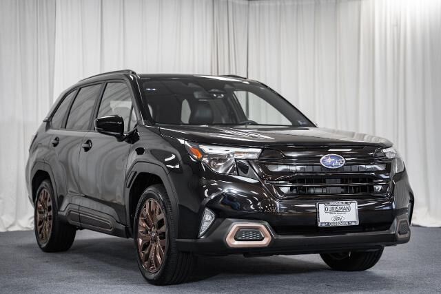 2025 Subaru Forester Sport — photo 1 of 13
