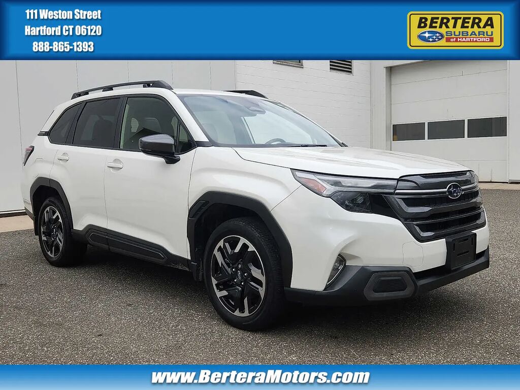 2025 Subaru Forester Limited — photo 1 of 13