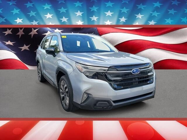 2025 Subaru Forester Touring — photo 1 of 6