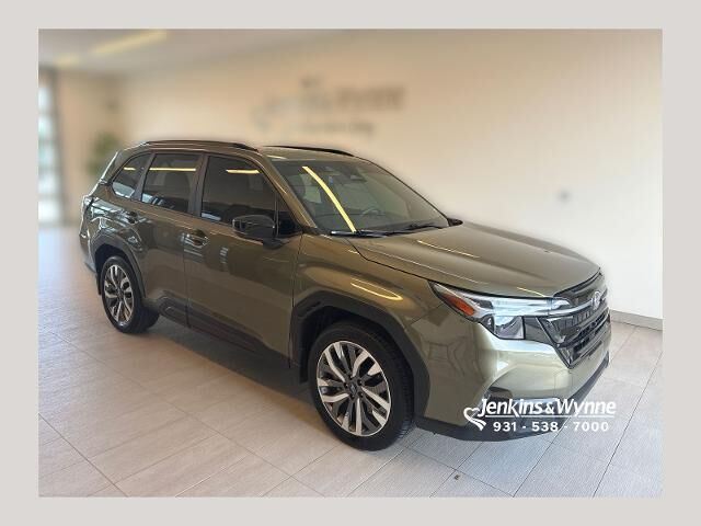 2025 Subaru Forester Touring — photo 1 of 11