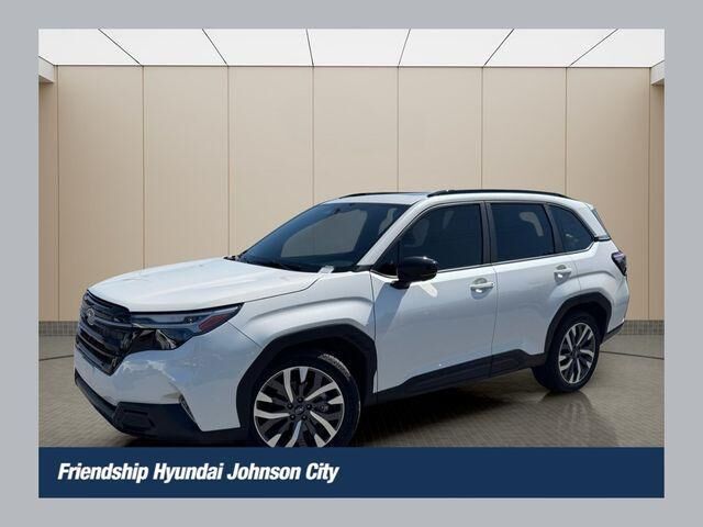 2025 Subaru Forester Touring — photo 1 of 6