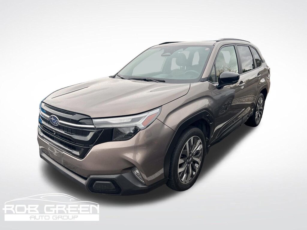2025 Subaru Forester Touring — photo 1 of 2