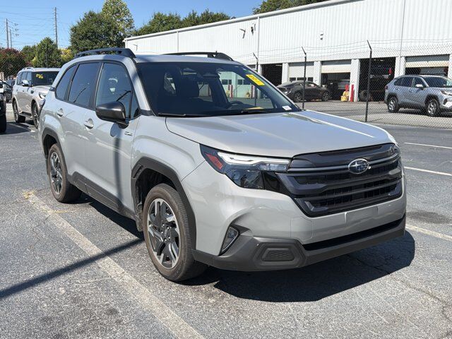 2025 Subaru Forester Premium Hybrid