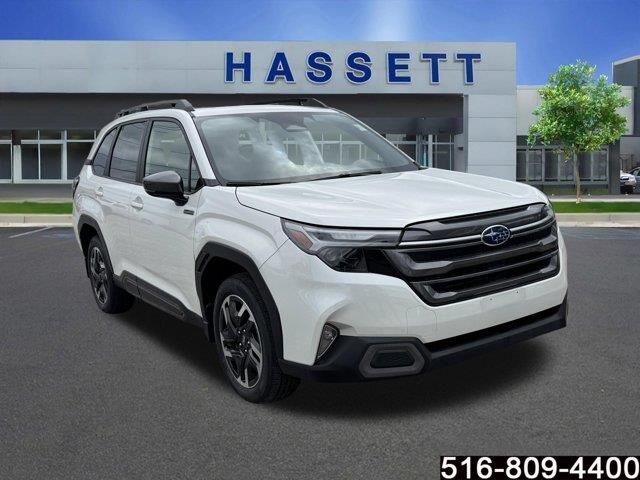 2025 Subaru Forester Limited Hybrid — photo 1 of 13