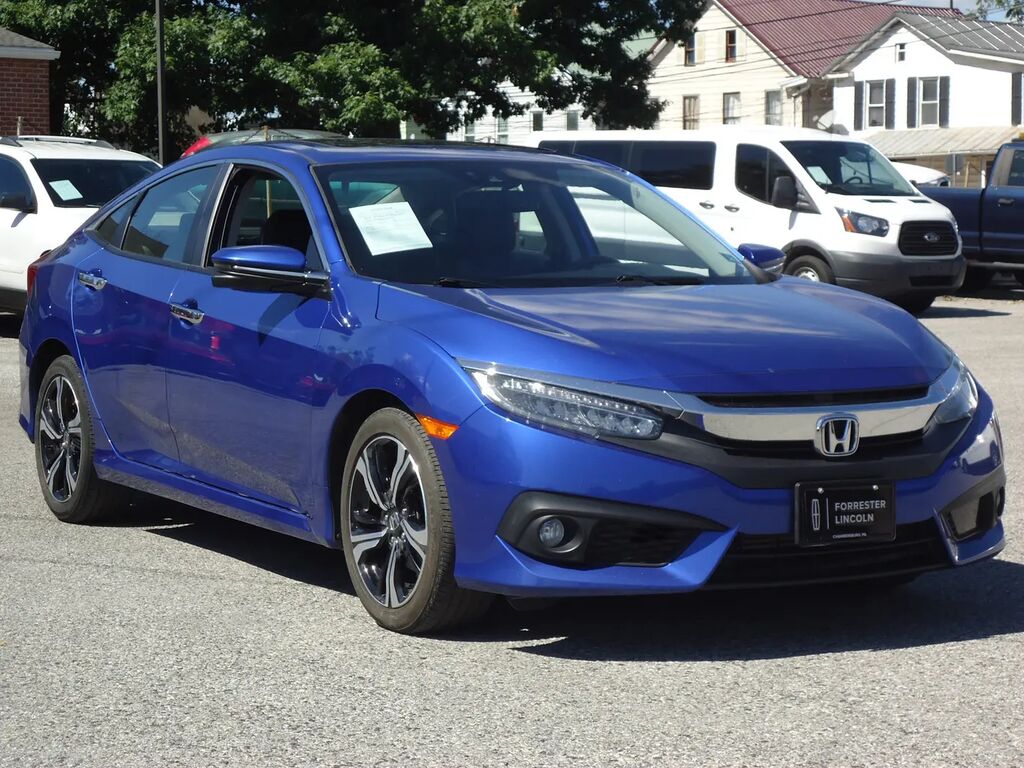 2018 Honda Civic Touring — photo 1 of 13